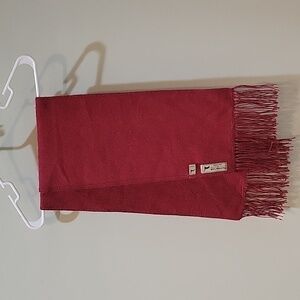 PERUVIAN LINK Alpaca Collection Made in Peru deep red scarf. 100% alpaca wool